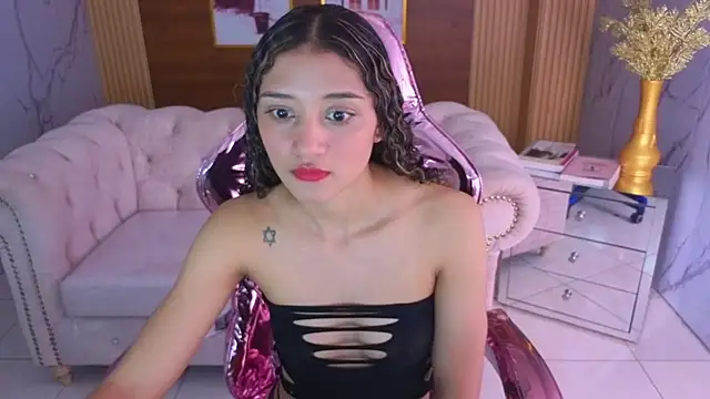 Snapshot of Karol1_s chatting on July 2026 03:12:02 AM Karol1 s online show from July 2026 03:12:02 AM
