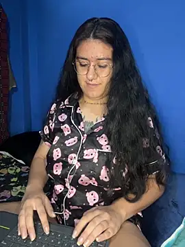 Snapshot of Mailly_gabbyy_ chatting on June 2026 04:31:01 PM Mailly gabbyy online show from June 2026 04:31:01 PM