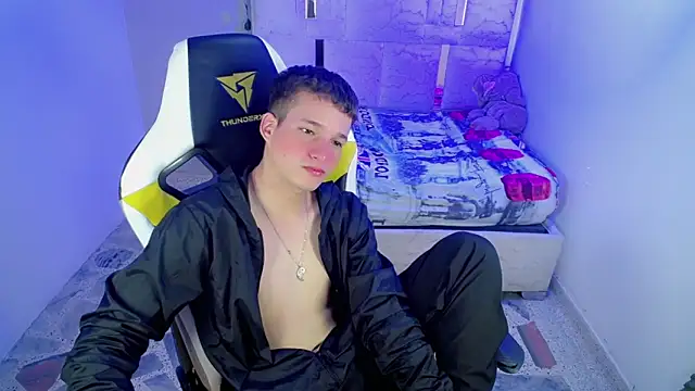 El rubioo  online show from May 2026 03:37:02 AM