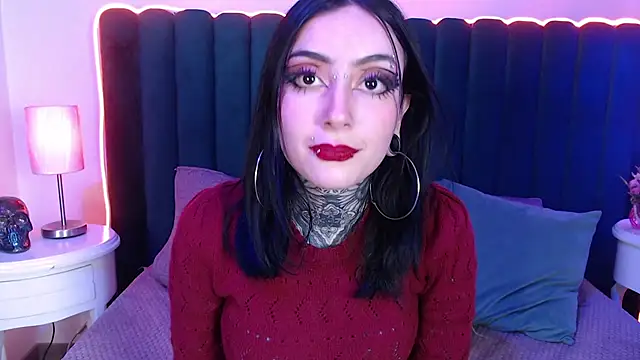 Scarleth Fg  online show from June 2026 11:10:01 PM