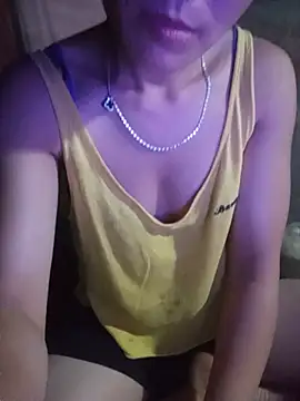 Snapshot of Heryy_xx chatting on June 2026 09:01:02 PM Heryy xx online show from June 2026 09:01:02 PM