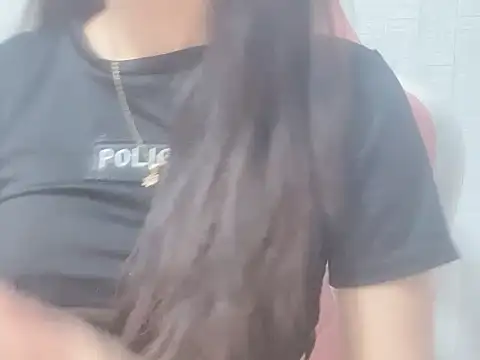 Uri sexy online show from June 2026 07:11:01 PM