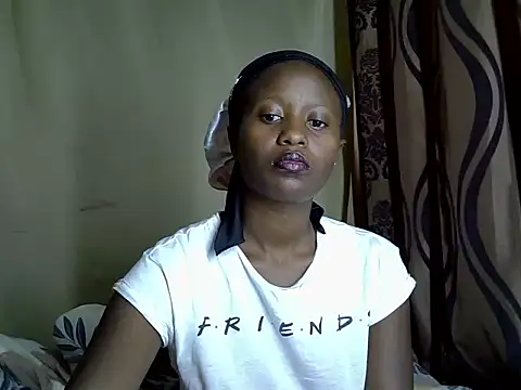 Snapshot of Tamiaa_22 chatting on June 2026 10:17:02 AM Tamiaa 22 online show from June 2026 10:17:02 AM