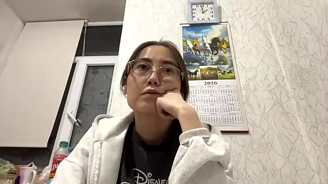 Snapshot of VickieTrudo chatting on May 2026 09:01:02 PM VickieTrudo online show from May 2026 09:01:02 PM