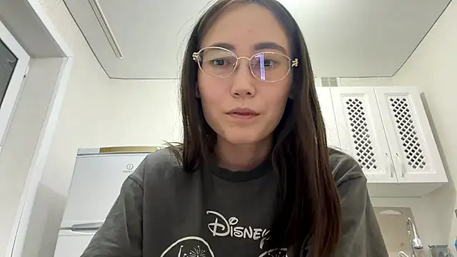 VickieTrudo online show from June 2026 09:17:02 PM