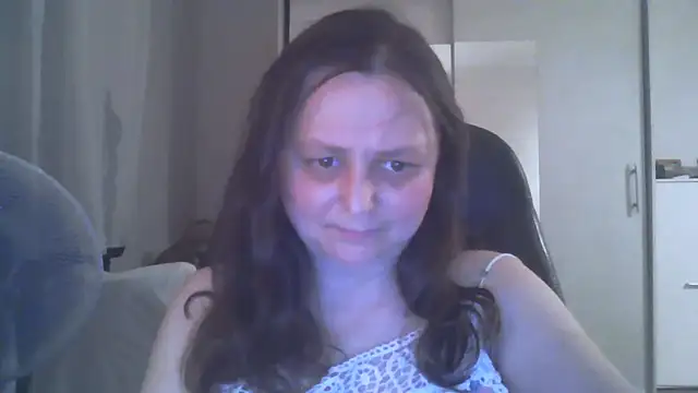 TaylorLovely online show from July 2026 08:08:01 PM