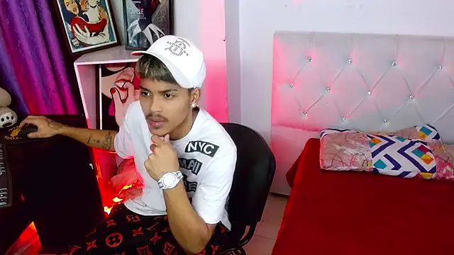 Angel foxc13 online show from July 2026 03:19:02 AM