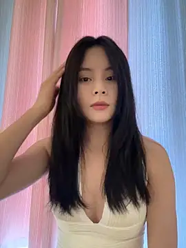 Snapshot of enen-123 chatting on May 2026 06:53:02 AM enen-123 online show from May 2026 06:53:02 AM
