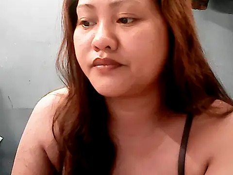 Irisshinn online show from August 2026 07:18:01 AM