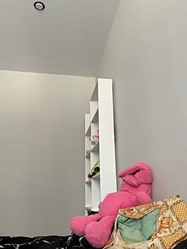 Snapshot of RoadToYourDream chatting on July 2026 09:59:01 AM RoadToYourDream online show from July 2026 09:59:01 AM