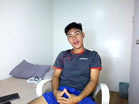 Snapshot of alejandro_fernando chatting on June 2026 12:32:02 AM alejandro fernando online show from June 2026 12:32:02 AM