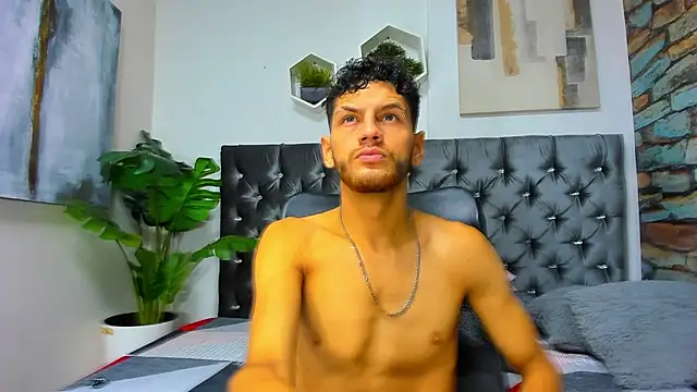 CHRIS GREY online show from May 2026 05:54:02 PM