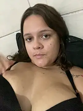 Snapshot of Laryssinha_69 chatting on June 2026 10:00:01 PM Laryssinha 69 online show from June 2026 10:00:01 PM