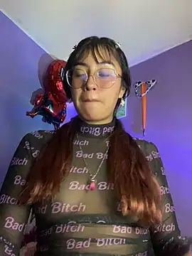 Snapshot of Leyla_collinss_ chatting on July 2026 02:05:17 AM Leyla collinss online show from July 2026 02:05:17 AM