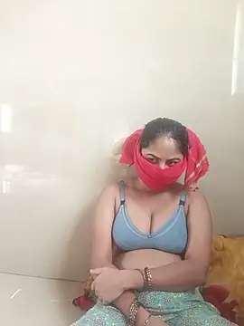 Snapshot of sakshi_moni chatting on June 2026 02:01:01 AM sakshi moni online show from June 2026 02:01:01 AM
