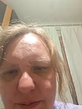 Snapshot of Sonya_Marmelad chatting on May 2026 07:33:01 PM Sonya Marmelad online show from May 2026 07:33:01 PM