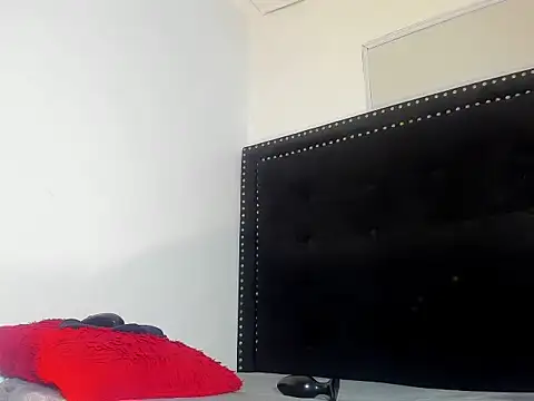 Snapshot of AdharaRose_Rs chatting on June 2026 06:57:01 PM AdharaRose Rs online show from June 2026 06:57:01 PM
