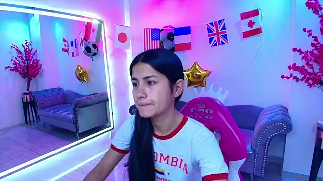 Snapshot of Oriana_wood chatting on July 2026 11:38:02 AM Oriana wood online show from July 2026 11:38:02 AM