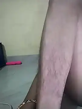 Snapshot of PRIYAGIRLHOT chatting on May 2026 05:48:02 AM PRIYAGIRLHOT online show from May 2026 05:48:02 AM