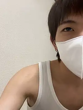 Snapshot of shoyan31goo chatting on May 2026 07:05:02 AM shoyan31goo online show from May 2026 07:05:02 AM