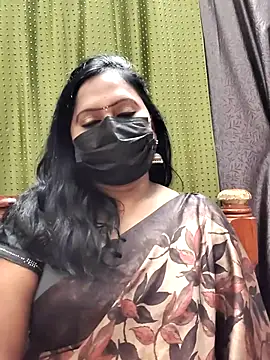 Snapshot of Meera_mia chatting on July 2026 06:56:01 PM Meera mia online show from July 2026 06:56:01 PM