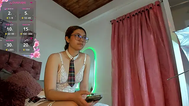 Snapshot of Mia_Nova5 chatting on July 2026 12:20:01 PM Mia Nova5 online show from July 2026 12:20:01 PM