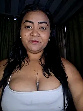 Snapshot of DEISY_8670 chatting on June 2026 10:41:01 AM DEISY 8670 online show from June 2026 10:41:01 AM