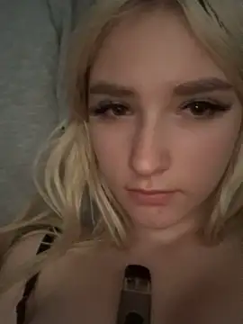 lisacryss3 online show from June 2026 02:57:01 AM