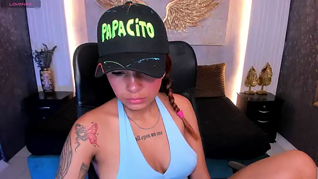 Snapshot of Candy_Lyn_ chatting on July 2026 03:34:01 AM Candy Lyn online show from July 2026 03:34:01 AM