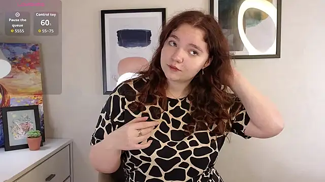 Snapshot of Angela_Adams_ chatting on June 2026 05:15:01 PM Angela Adams online show from June 2026 05:15:01 PM