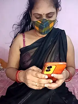 Snapshot of Hot-bhabhi63 chatting on May 2026 04:48:02 PM Hot-bhabhi63 online show from May 2026 04:48:02 PM