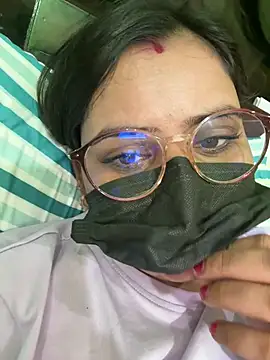 Snapshot of Curvy_shivani chatting on July 2026 09:52:02 PM Curvy shivani online show from July 2026 09:52:02 PM