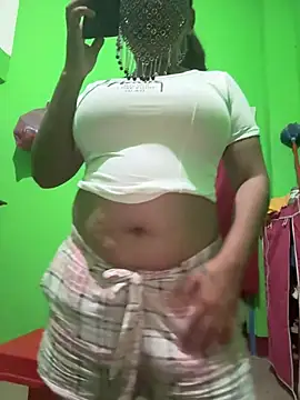Snapshot of Curvy_shivani chatting on July 2026 08:36:01 PM Curvy shivani online show from July 2026 08:36:01 PM