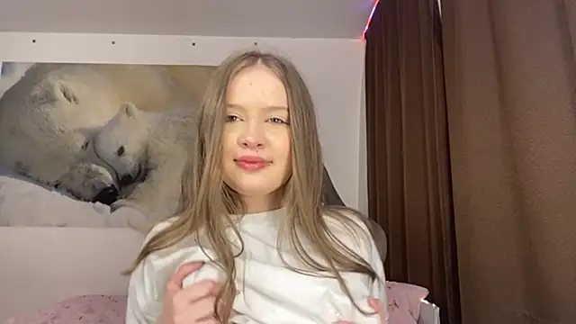 Snapshot of StefiMoon chatting on June 2026 01:25:02 PM StefiMoon online show from June 2026 01:25:02 PM