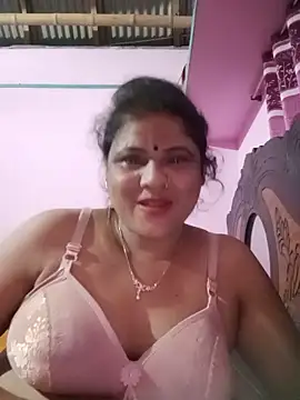 Snapshot of Maya_Vabi chatting on June 2026 02:41:02 PM Maya Vabi online show from June 2026 02:41:02 PM