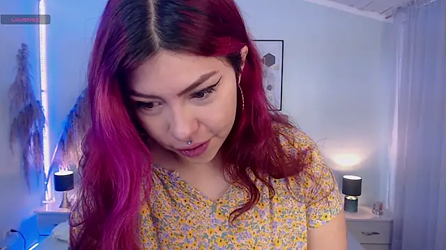 LilMoon  online show from July 2026 07:09:01 PM