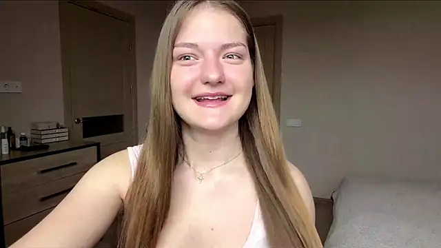 Snapshot of lizzzanatooo chatting on May 2026 07:37:02 AM lizzzanatooo online show from May 2026 07:37:02 AM