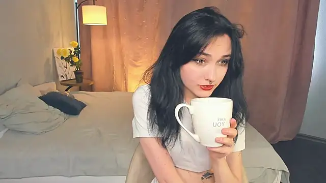 KeelyPaullus online show from June 2026 10:39:02 AM