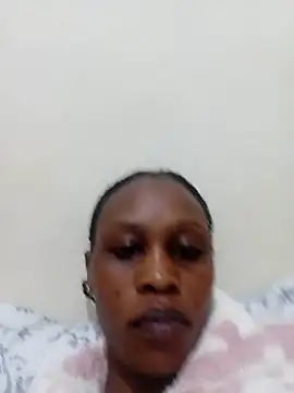 Snapshot of NiaVelvett chatting on July 2026 07:37:01 AM NiaVelvett online show from July 2026 07:37:01 AM