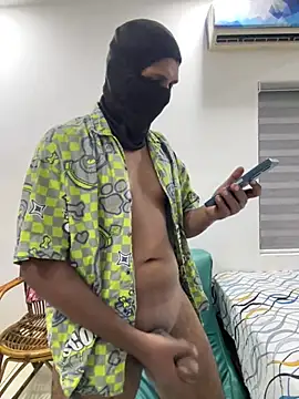 Snapshot of maskman187 chatting on July 2026 11:23:02 AM maskman187 online show from July 2026 11:23:02 AM