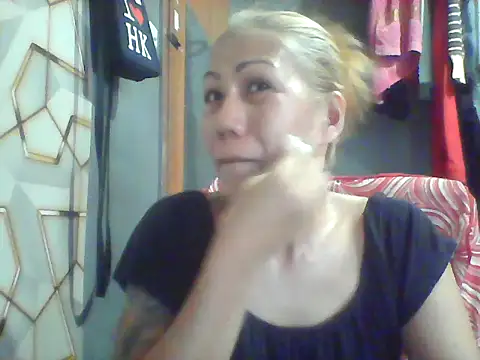 Snapshot of pinayheartaker chatting on July 2026 01:34:01 AM pinayheartaker online show from July 2026 01:34:01 AM