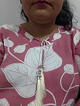 Snapshot of manjusrma005 chatting on June 2026 06:32:02 PM manjusrma005 online show from June 2026 06:32:02 PM