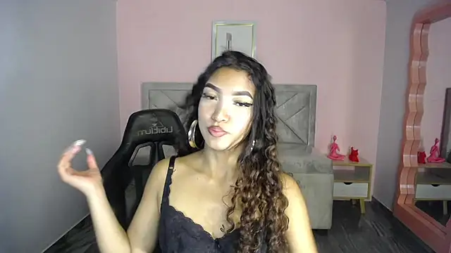 Snapshot of CamilaVixen_ch chatting on July 2026 08:26:02 PM CamilaVixen ch online show from July 2026 08:26:02 PM