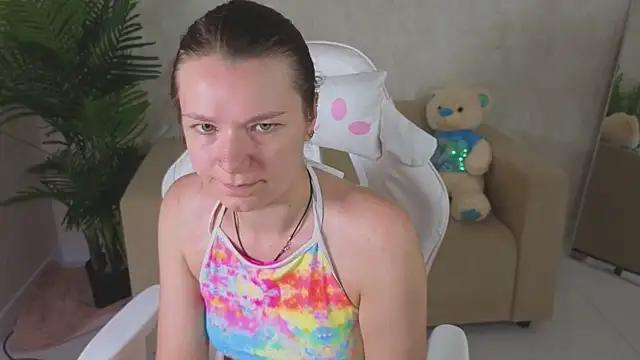 Snapshot of kira_hatti chatting on July 2026 08:40:02 AM kira hatti online show from July 2026 08:40:02 AM