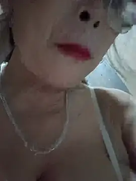 Snapshot of Kiki_sexyy chatting on June 2026 08:36:02 PM Kiki sexyy online show from June 2026 08:36:02 PM