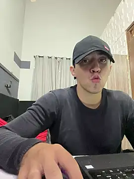 Fer Ti online show from June 2026 09:49:02 PM