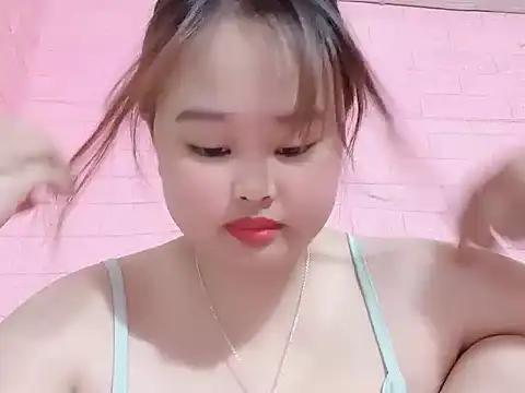 Snapshot of Nhungnhung679 chatting on June 2026 06:10:01 PM Nhungnhung679 online show from June 2026 06:10:01 PM