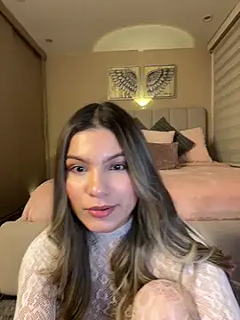 Snapshot of emilyvex chatting on June 2026 05:21:01 AM emilyvex online show from June 2026 05:21:01 AM