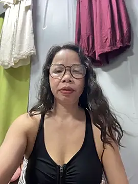honghong mother online show from June 2026 01:07:02 AM