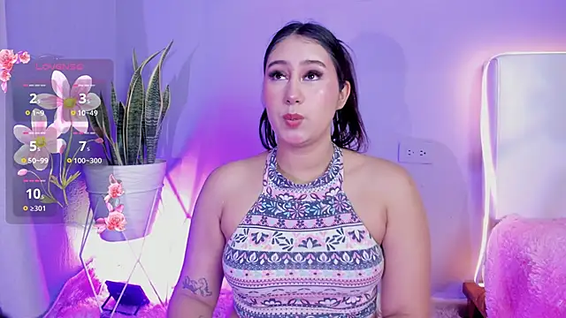 Snapshot of Allison_Peach chatting on June 2026 08:11:02 PM Allison Peach online show from June 2026 08:11:02 PM